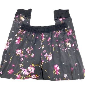 Maagi Activewear Pants Size M